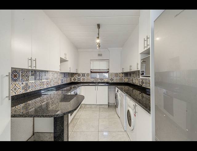 3 BEDROOM APARTMENT FOR SALE IN MORNINGSIDE